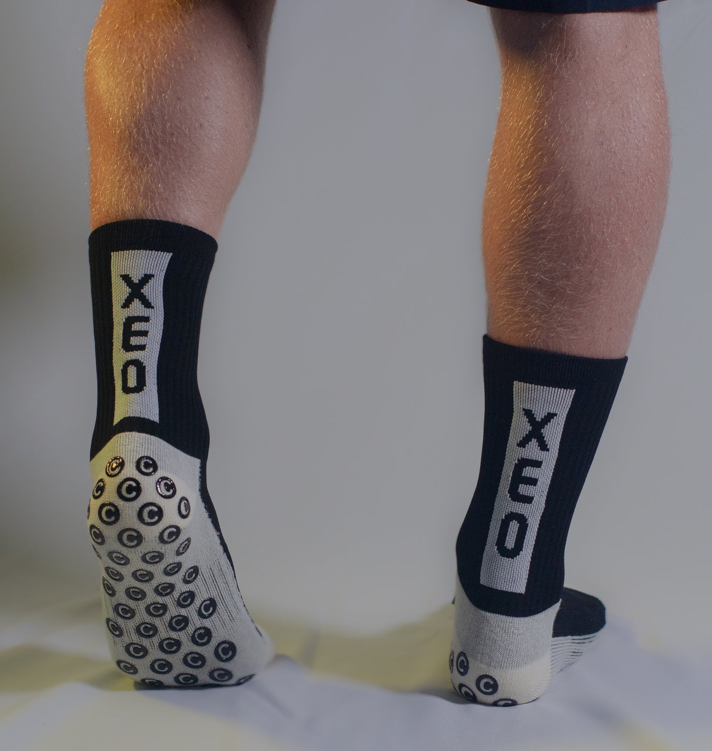 XEO Sports Performance Grip Socks- Black